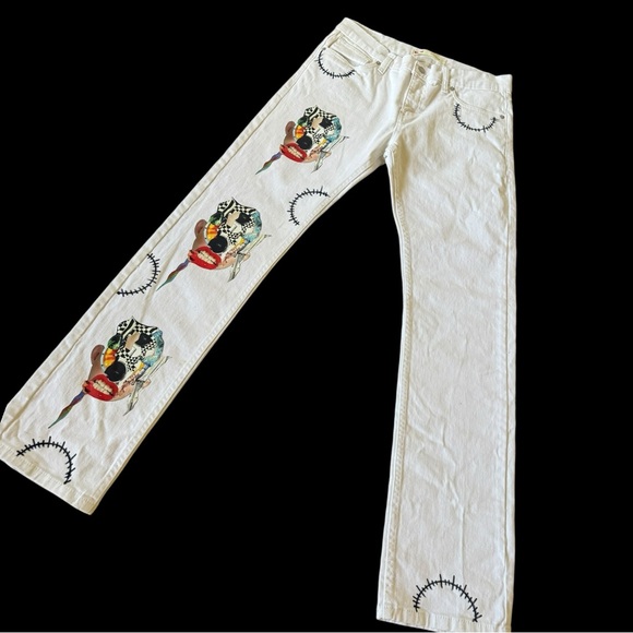 Unisex Up-cycled reworked one of a kind custom made 511 slim Levi’s white jeans. - Picture 13 of 16